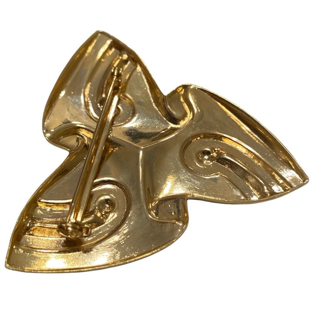 Vintage Gold And Enamel Swirl Brooch - Picture 11 of 12